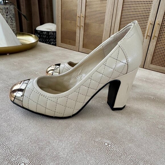 Classic Chanel Beige Lambskin Leather Mid Heels - Picture 3 of 10